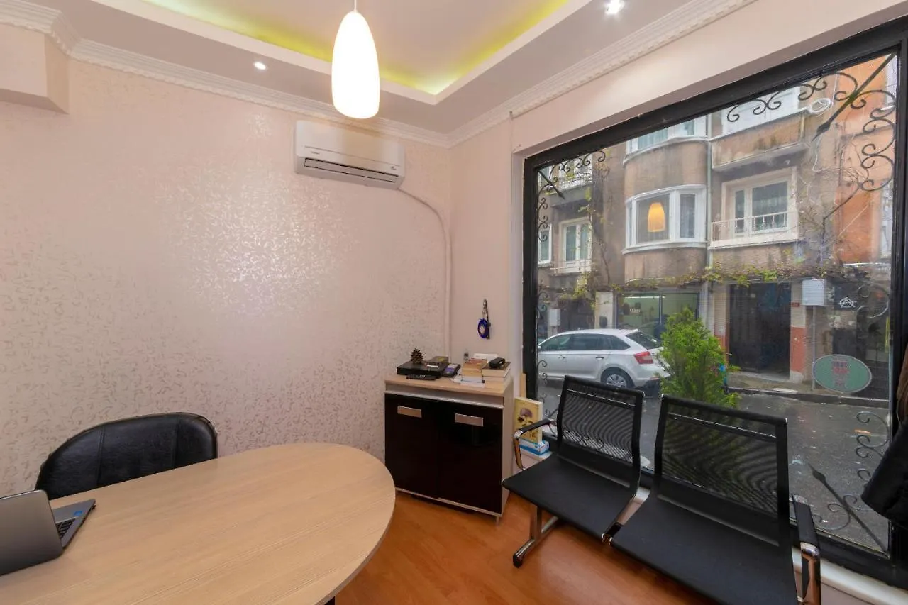 איסטמבול Taksim City Suites דירה